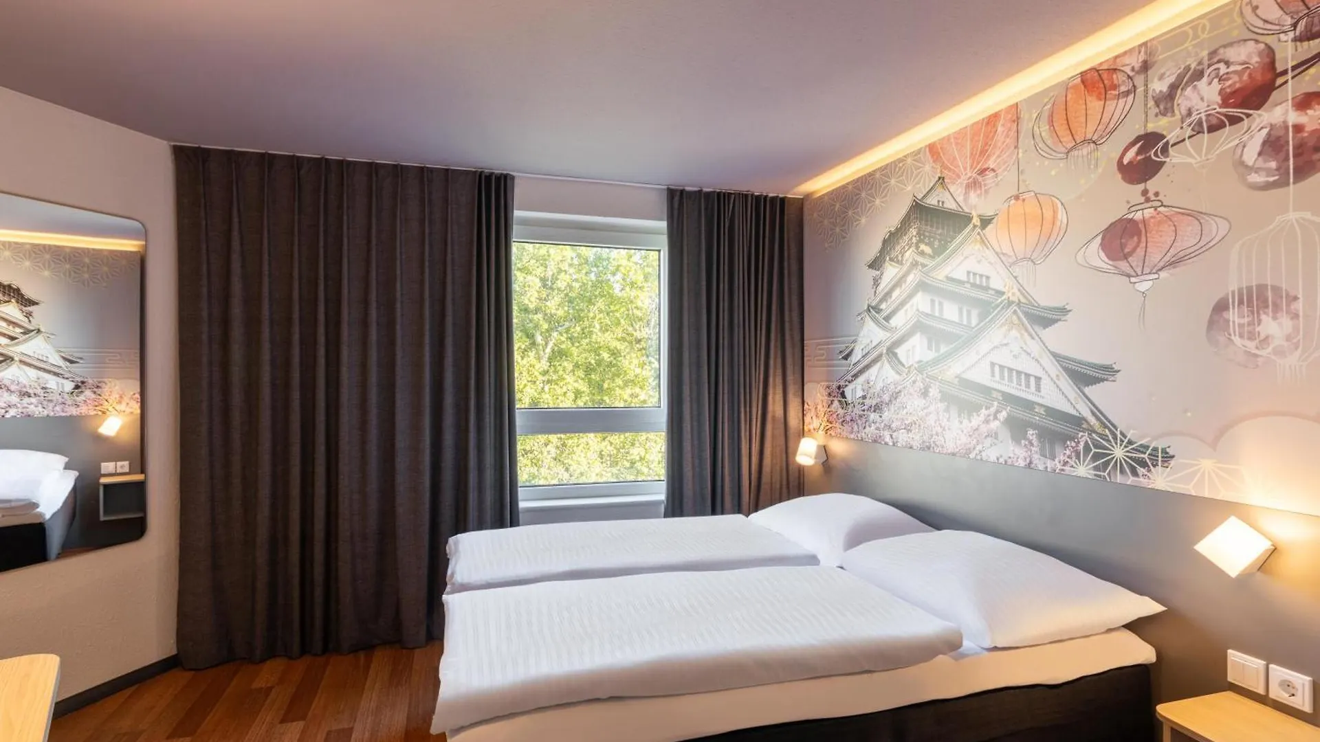 B&B Hotel Duesseldorf-Hbf 2*, Дюссельдорф